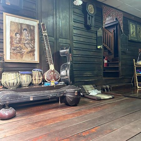 Chest'S Place Bangkok Eksteriør billede