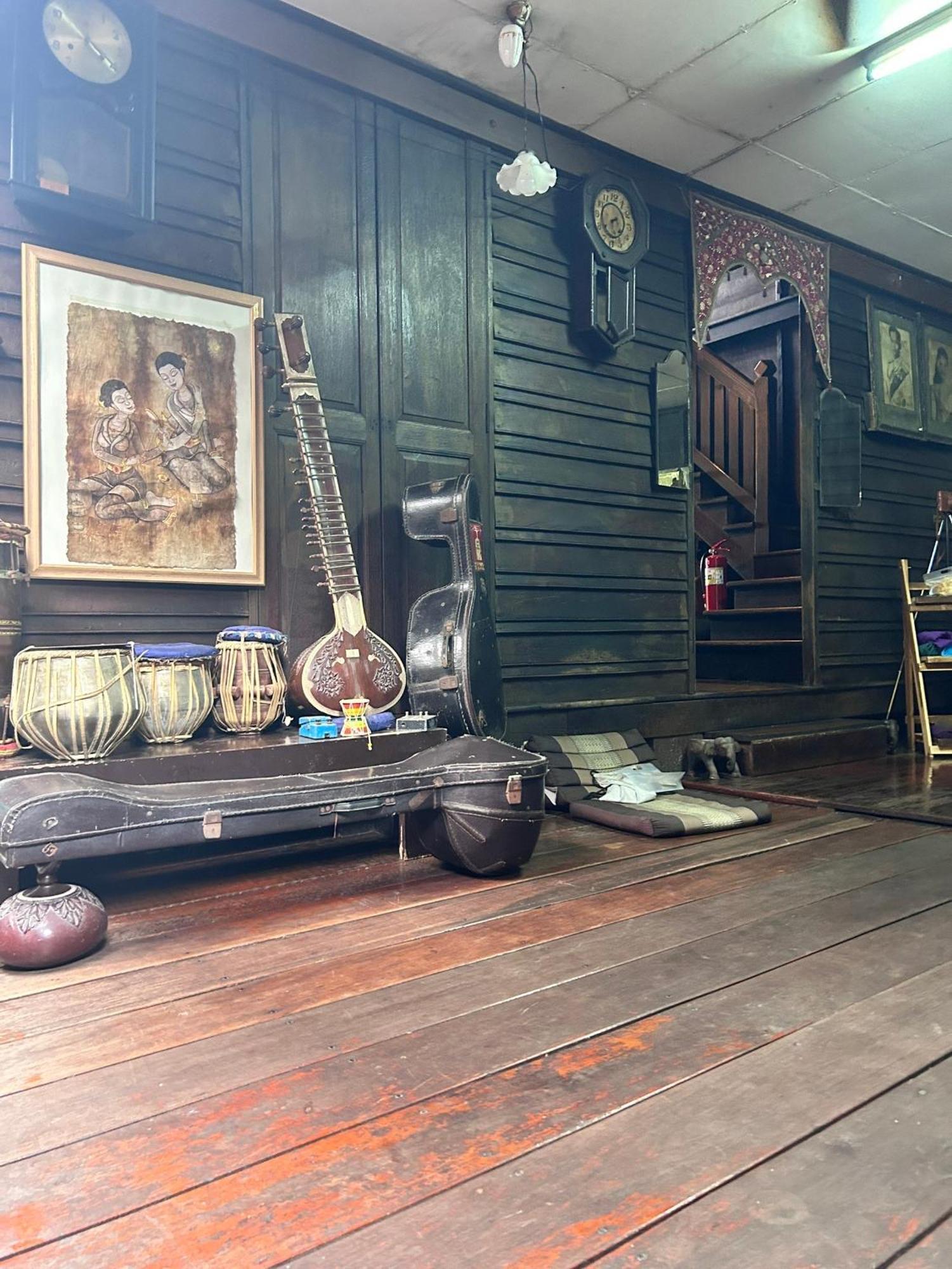 Chest'S Place Bangkok Eksteriør billede